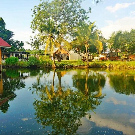 Wanlapa Farmstay Lopburi Exterior photo