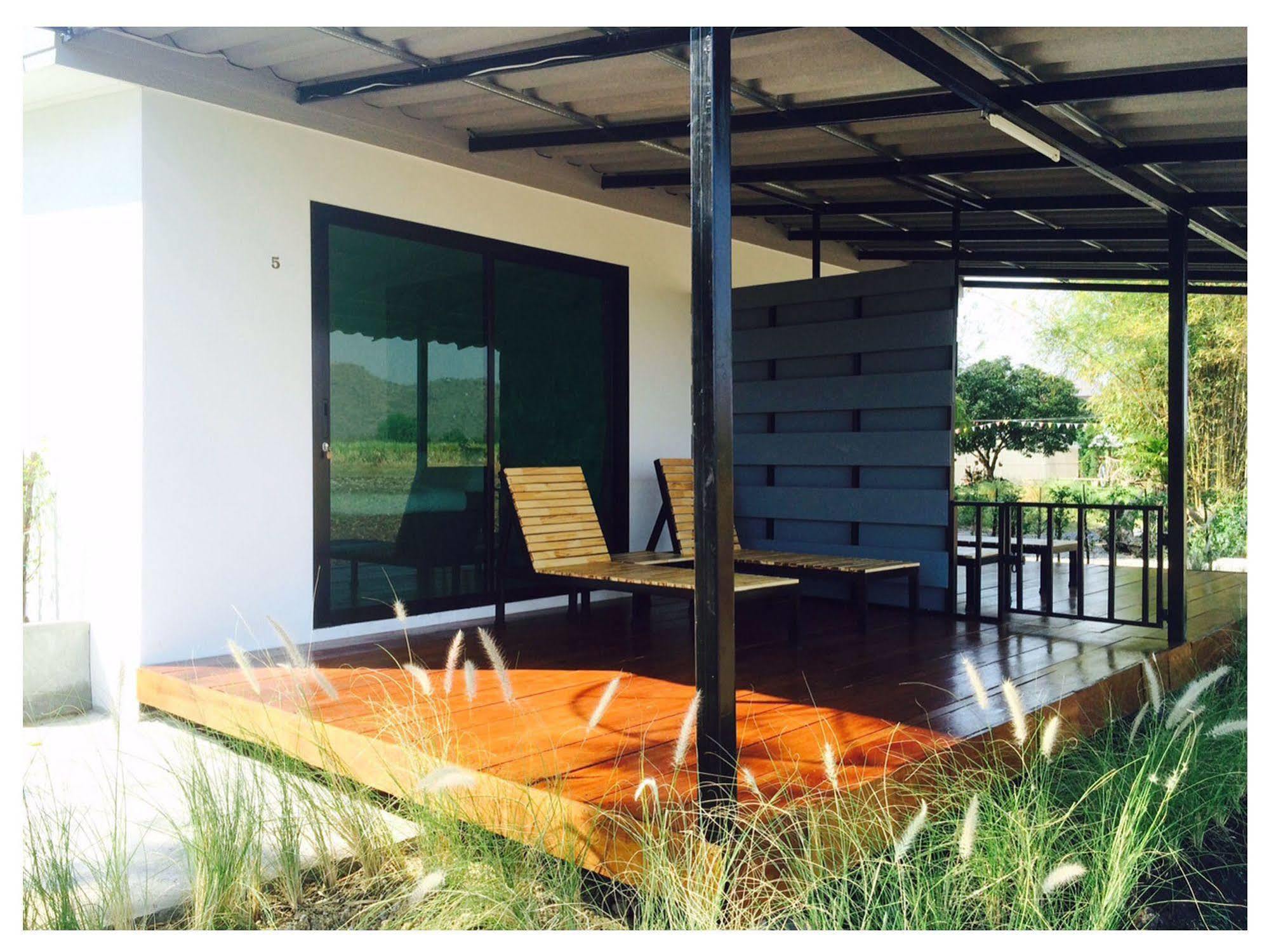 Wanlapa Farmstay Lopburi Exterior photo