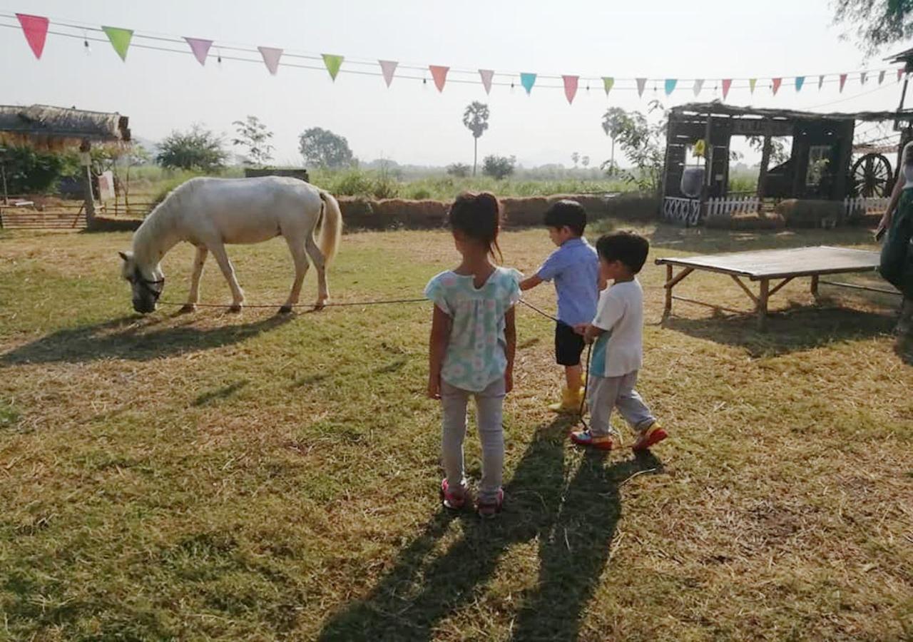 Wanlapa Farmstay Lopburi Exterior photo